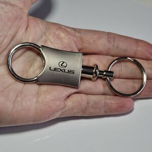 Vintage Lexus Pull A Part Valet Key Chain Keyring Chrome Silver Tone Keychain